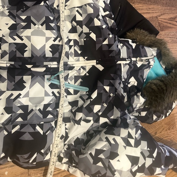 Roxy Ski Snowboard jacket coat LG black & white - worn once! - Picture 13 of 14